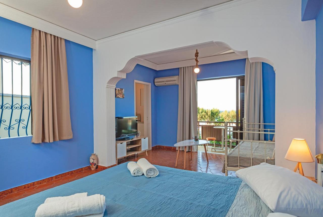 Chambre Bleue เอียลิซอส ภายนอก รูปภาพ